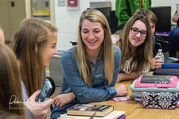 Lapel Yearbook 11-16-15 0138