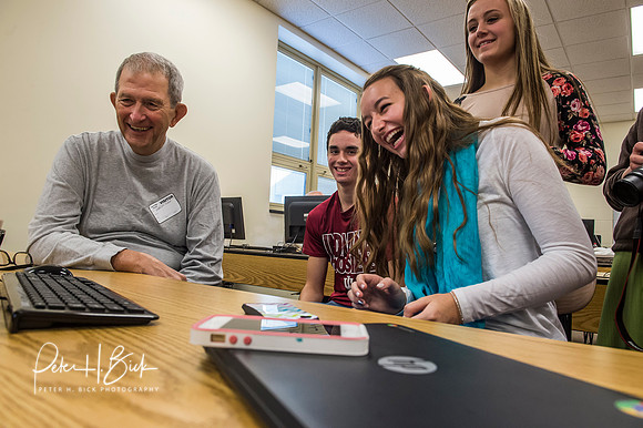 Lapel Tech Tutors 11-15 0122