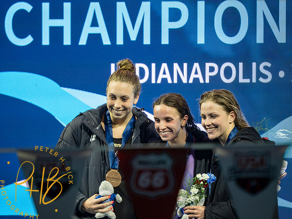 kate-berkhoff-regan-smith-gretchen-walsh- 2023 US Nats 3267-Enhanced-NR