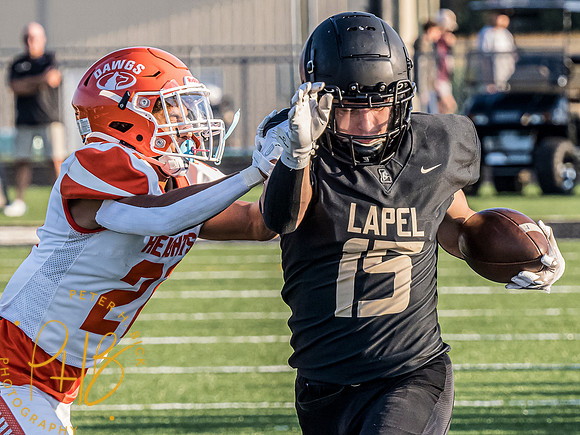 Lapel Football 2022 0217-Edit