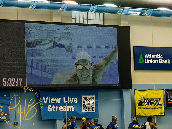 venue-jumbo-board- 2022 USMS Summe Nats 2941-Edit
