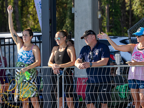 venue-swimmers-cheering- USMS Sum Nats 2023 1689-Enhanced-NR
