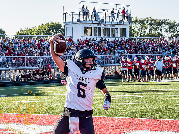 Lapel Football 2022 0742-Edit