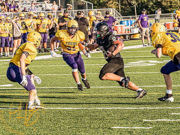 Lapel Football 2024 0268-Edit