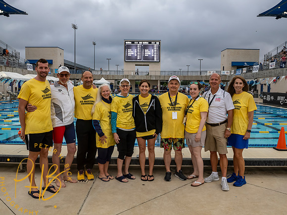 on-deck-coaches- 2025 USMS Spring Nationals 3105-Edit
