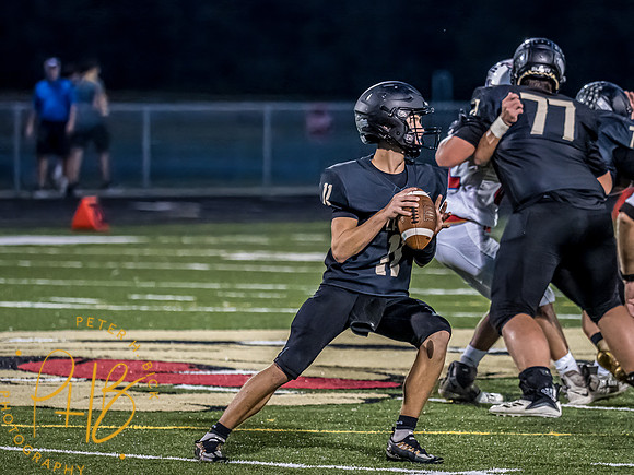 Lapel Football 2022 1204-Edit