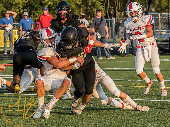 Lapel Football 2022 1116-Edit