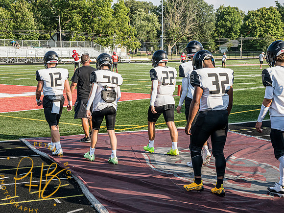 Lapel Football 2024 0471-Edit