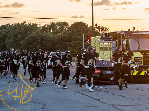 Lapel Football 2022 0407-Edit