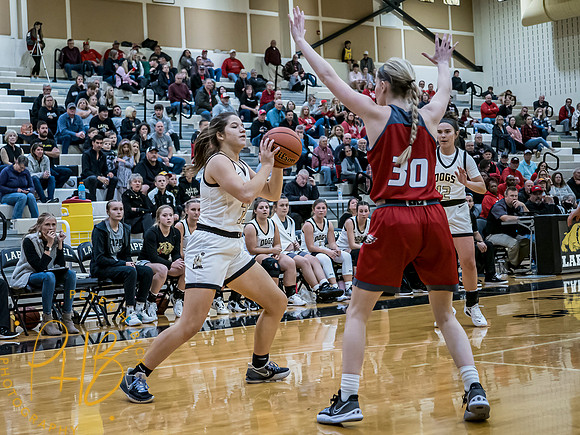 Lapel Girl's BBall 2021-22 0433-Edit