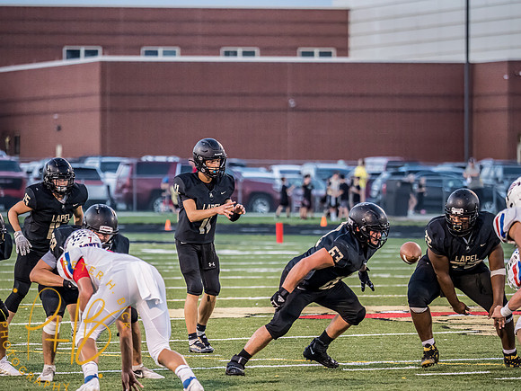 Lapel Football 2022 1180-Edit