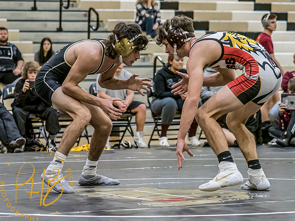 Lapel Wrestling 2021-22 0061-Edit