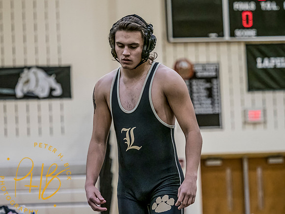 Lapel Wrestling 2021-22 0123-Edit