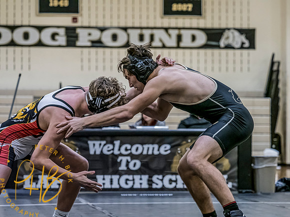 Lapel Wrestling 2021-22 0137-Edit