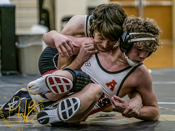 Lapel Wrestling 2021-22 0150-Edit
