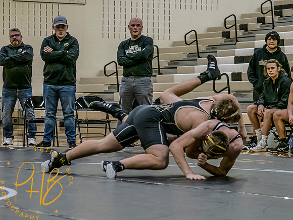 Lapel Wrestling 2021-22 0195-Edit