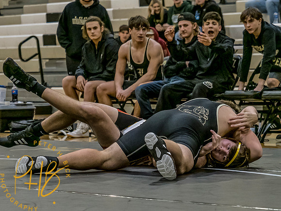 Lapel Wrestling 2021-22 0200-Edit