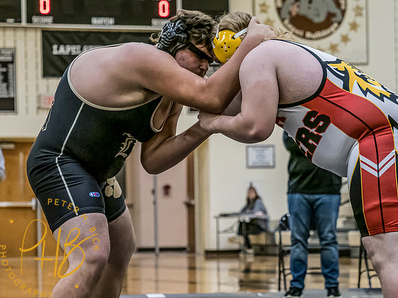 Lapel Wrestling 2021-22 0241-Edit