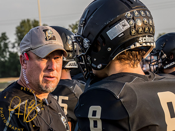 Lapel Football 2022 1106-Edit