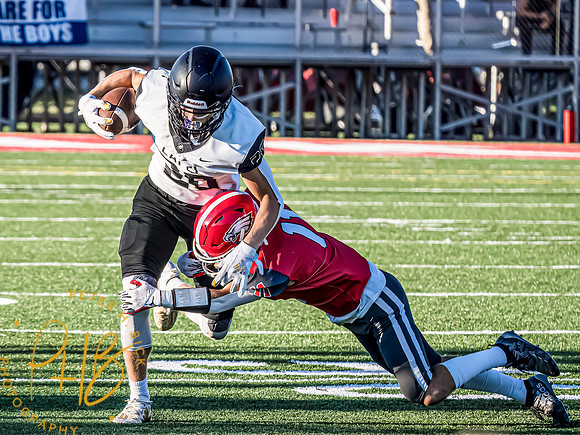 Lapel Football 2022 0700-Edit