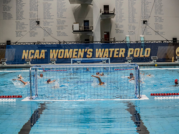 venue- 2025 NCAA Women's Water Polo 0170-Edit