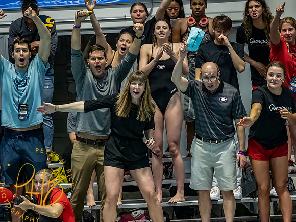 uga-cheering-800-free-relay- 2024 Wm NCAA S&D 0286-Edit