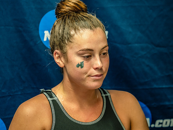 hawaii- 2025 NCAA Women's Water Polo 0542-Edit