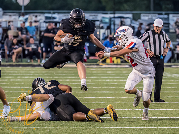Lapel Football 2022 1186-Edit