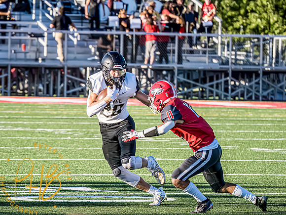 Lapel Football 2022 0696-Edit