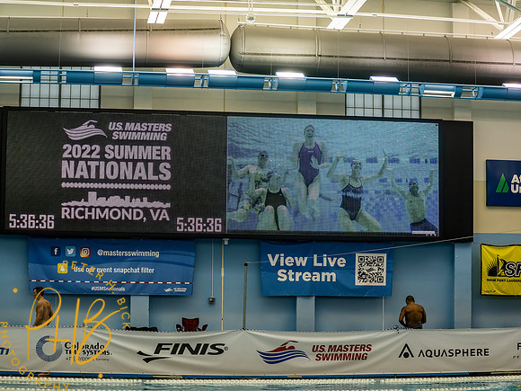 venue-jumbo-board- 2022 USMS Summe Nats 2978-Edit