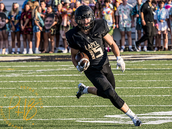 Lapel Football 2022 0209-Edit