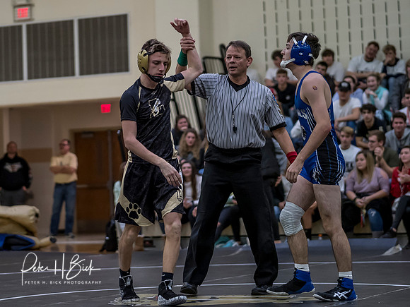 Lapel Wrestling 2018-19 0383