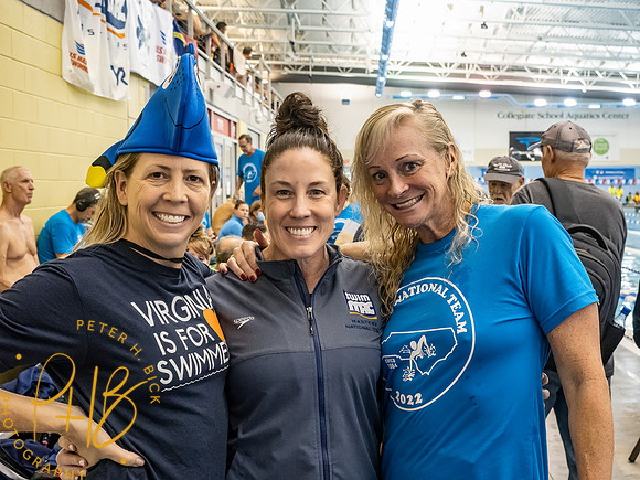 kerry-lindauer-sara-dunn-erika-braun- 2022 USMS Summe Nats 2132-Edit