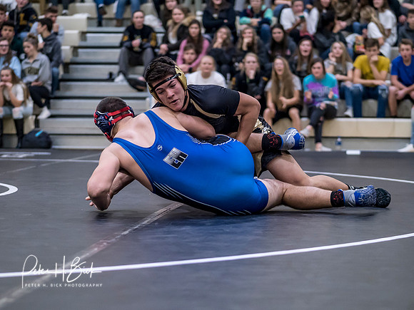 Lapel Wrestling 2018-19 0571