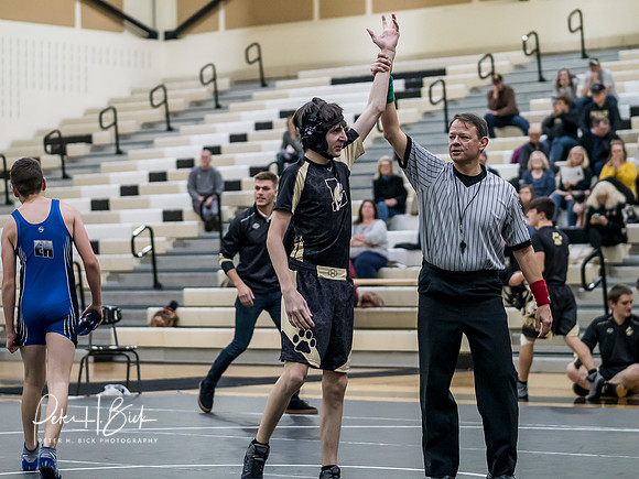Lapel Wrestling 2018-19 0260
