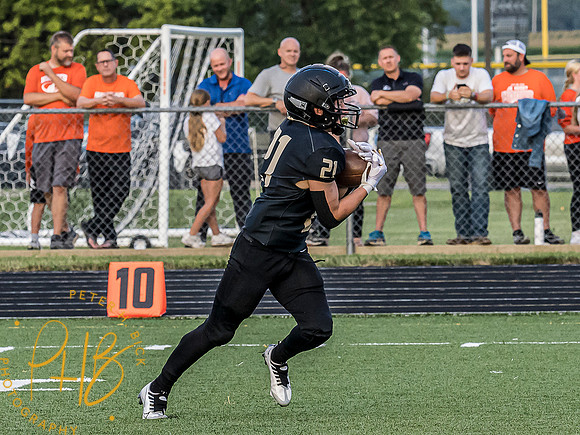 Lapel Football 2022 0298-Edit