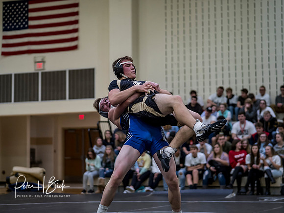 Lapel Wrestling 2018-19 0466