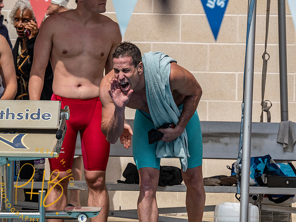 swimmers -cheering- 2025 USMS Spring Nationals 2270-Edit
