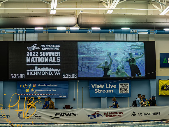 venue-jumbo-board- 2022 USMS Summe Nats 2959-Edit