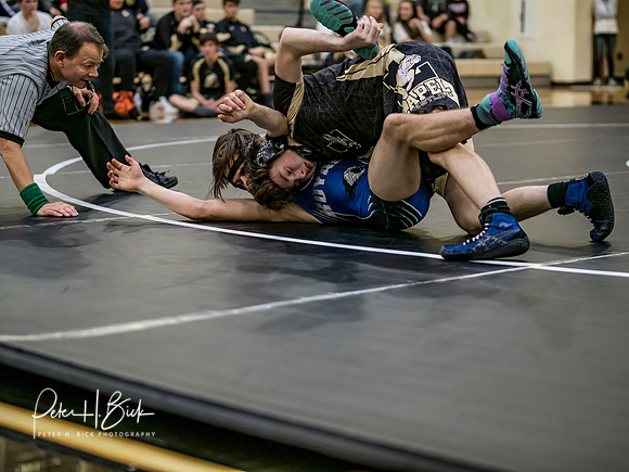 Lapel Wrestling 2018-19 0334
