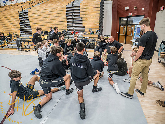 Lapel Wrestling 2024-25 0077-Edit