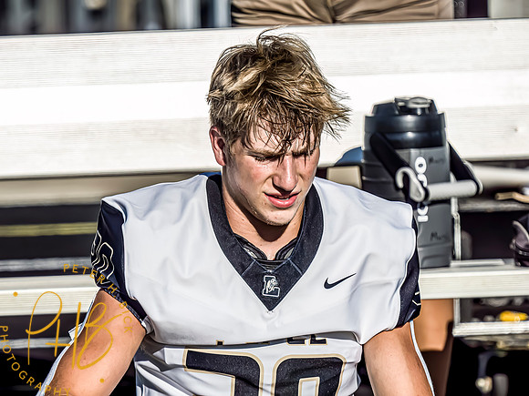 Lapel Football 2022 0616-Edit