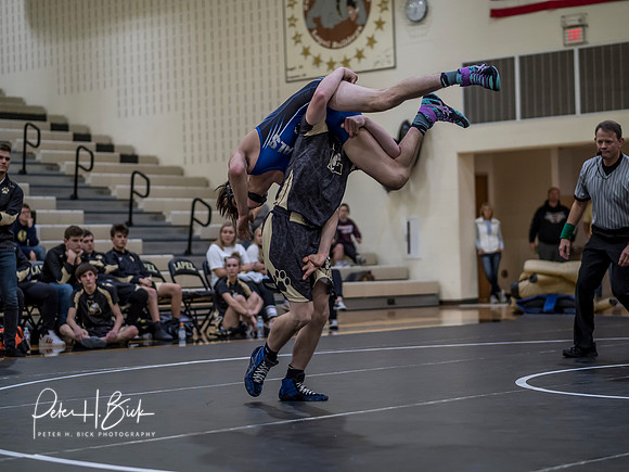 Lapel Wrestling 2018-19 0328