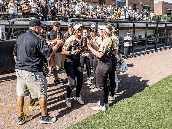 Lapel Softball 2024 3077-Edit