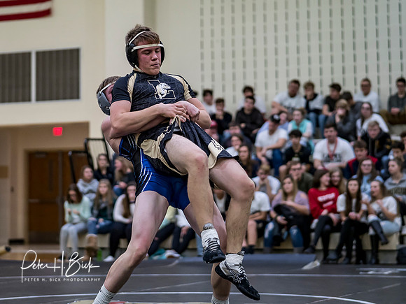 Lapel Wrestling 2018-19 0465