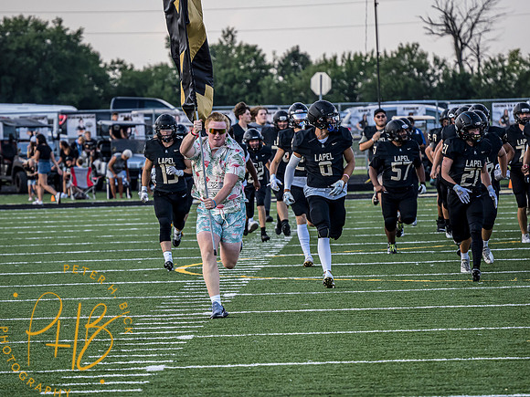 Lapel Football 2022 0166-Edit