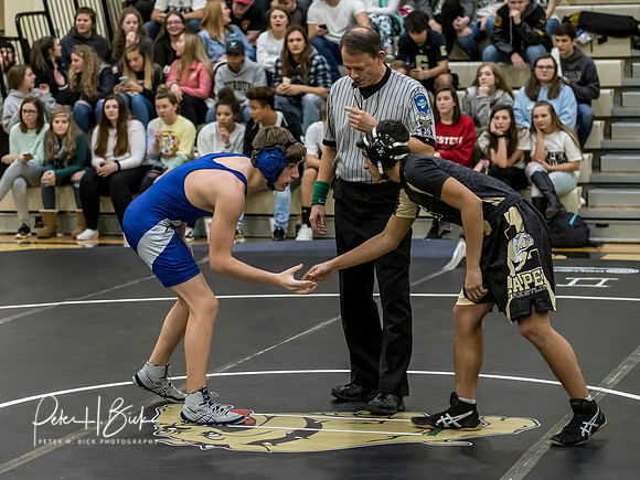 Lapel Wrestling 2018-19 0140