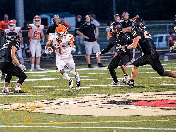 Lapel Football 2022 0478-Edit
