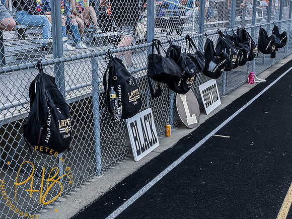 Lapel Football 2022 0116-Edit