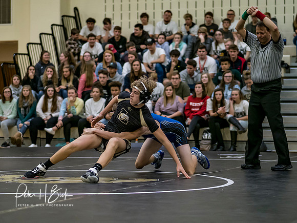 Lapel Wrestling 2018-19 0391